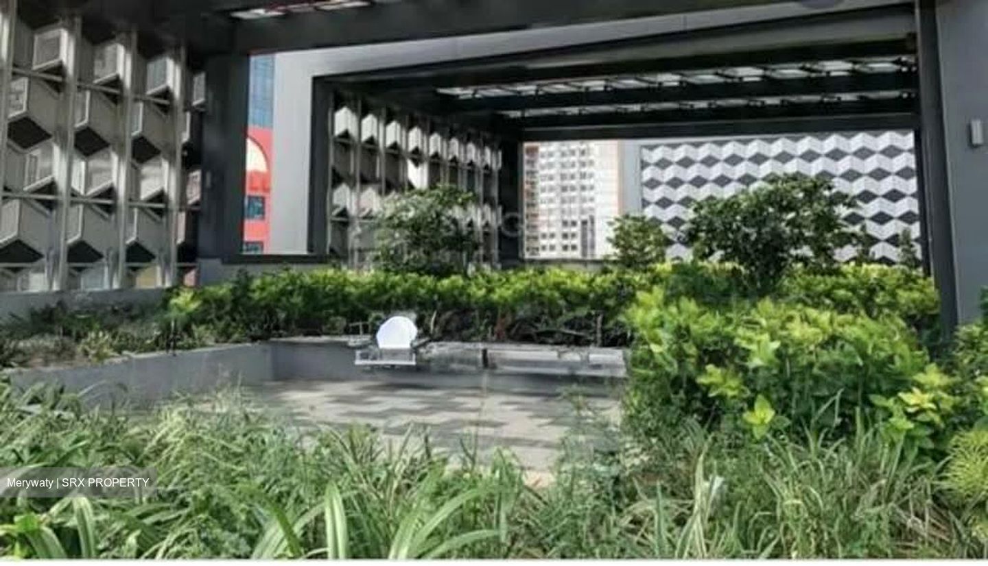 Centrium Square (D8), Office #533726511